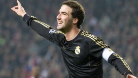 优直播-利兹联队英超球衣款式及球队历史介绍